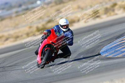 media/Jan-09-2022-SoCal Trackdays (Sun) [[2b1fec8404]]/Turn 11 (935am)/